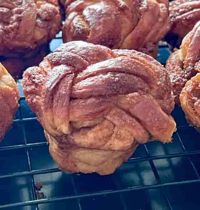 Cardamom Buns at Home Image