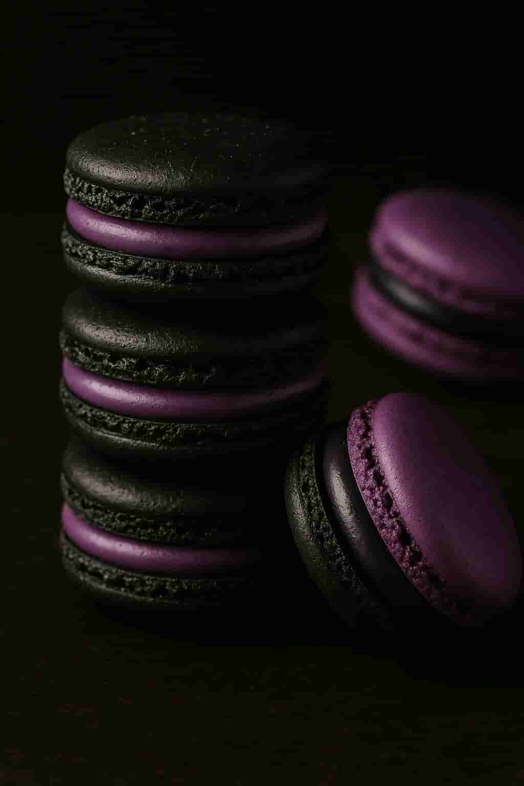 Licorice and Violet Macarons