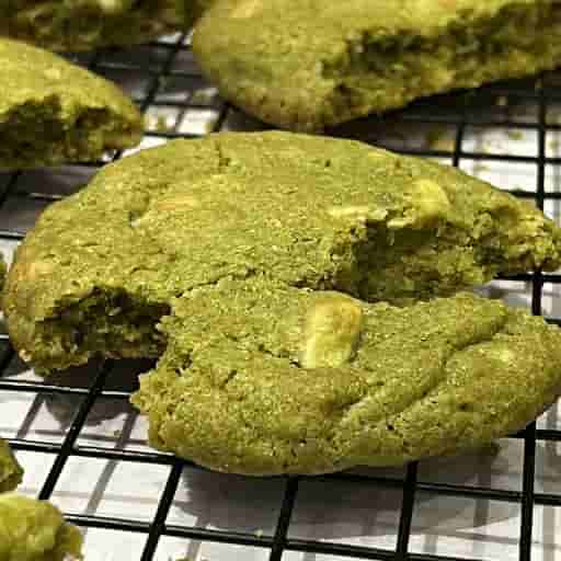 Matcha White Chocolate Chip Cookies