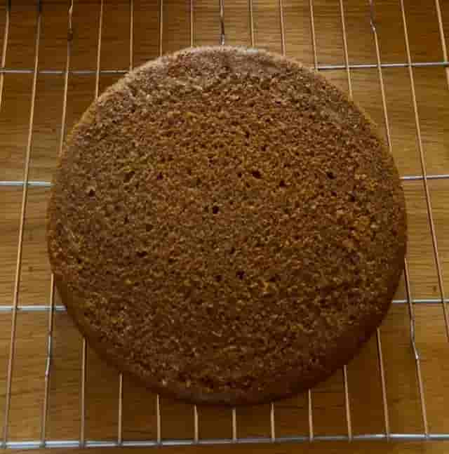 Spiced Pumpkin Sponge Cake