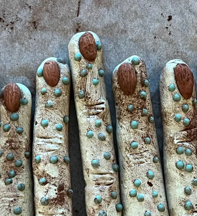 Spooky Witches' Fingers Meringues image