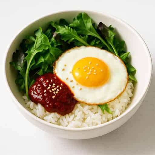 Image of 10-Minute Korean Bibimbap Bowl with Gochujang Sauce